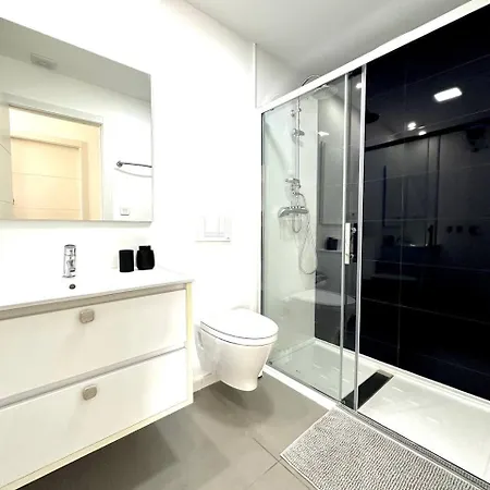 Luxury With Seaview Roof Near The Apartamento