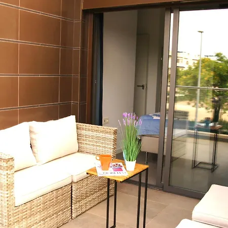 Luxury With Seaview Roof Near The